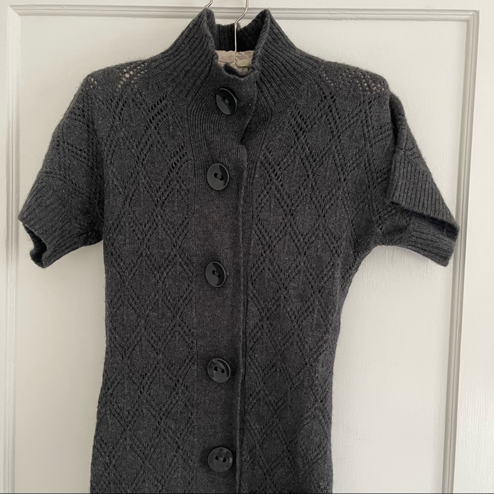 Trina Turk Grey Wool Pointelle Short Sleeve Long Cardigan with Jumbo Buttons XS